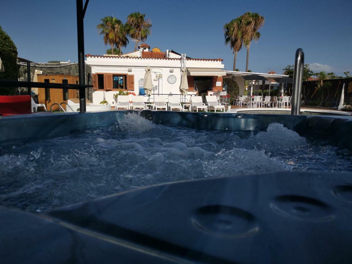 Rainbow Golf Bungalows, Gay Men-Only Resort Maspalomas (Gran Canaria) Exterior foto